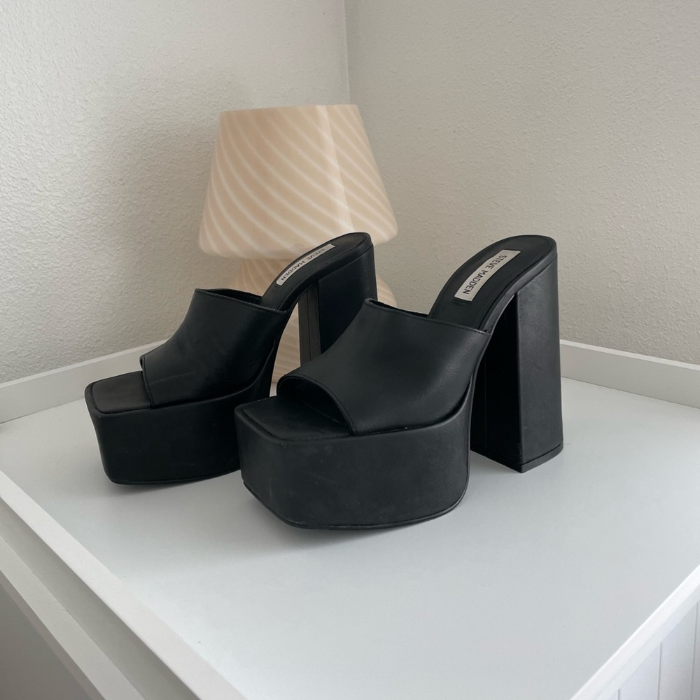 Steve Madden Trixie Black Leather Heels